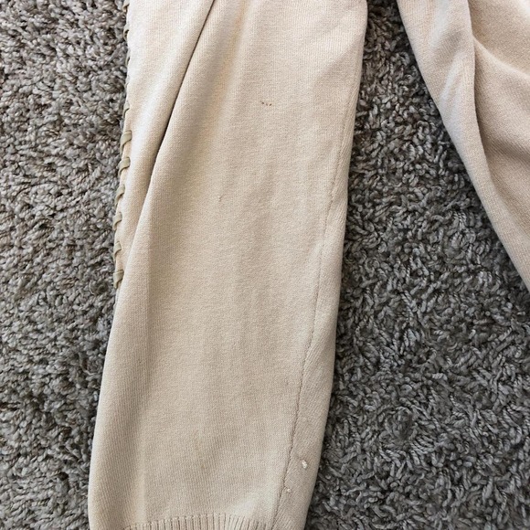 Women’s Cream Sweater w/ Leather Detail | Size Large - Picture 4 of 5